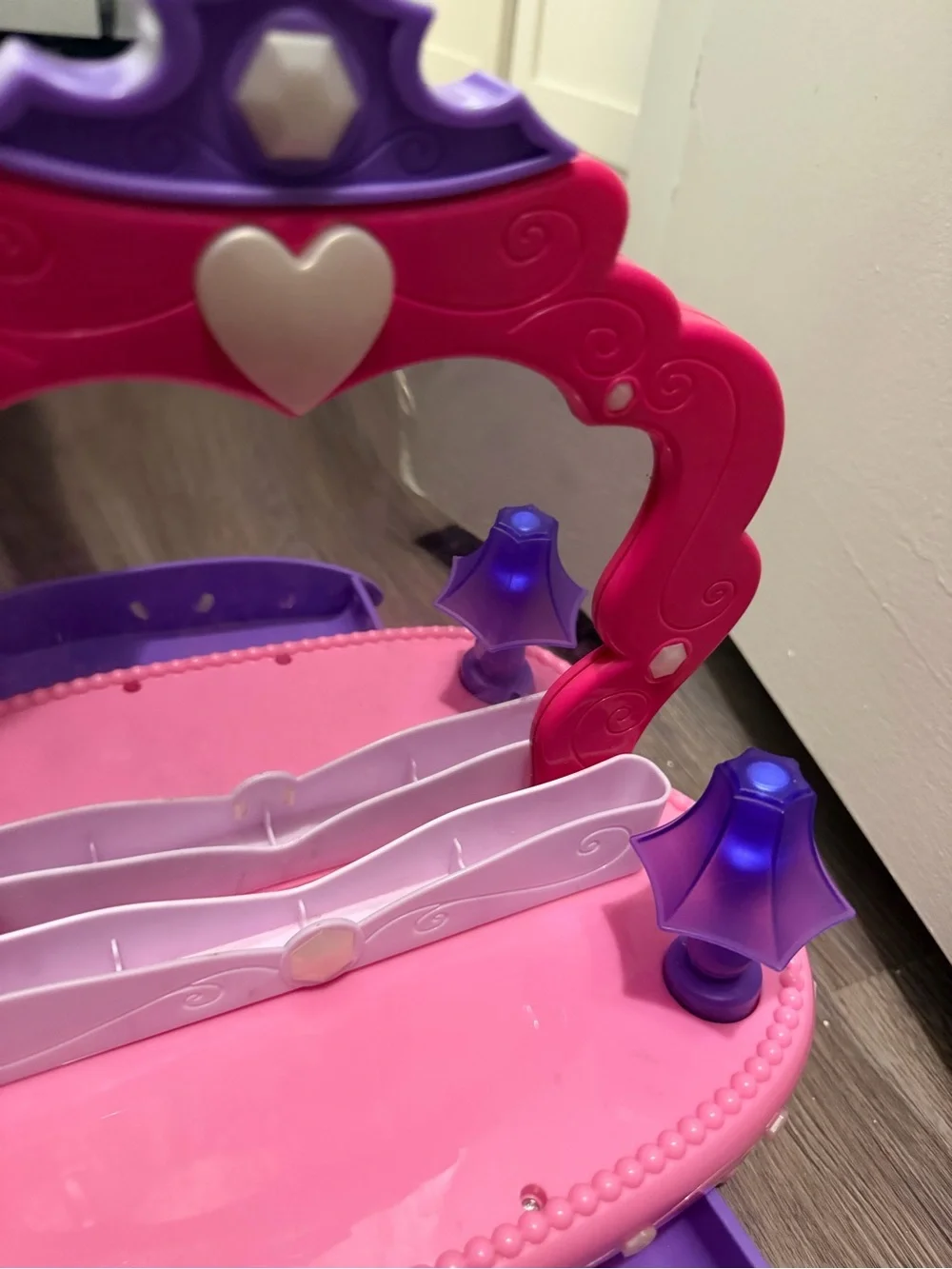 Light Up Pink & Purple Princess Vanity Playset - Kids Makeup Mirror